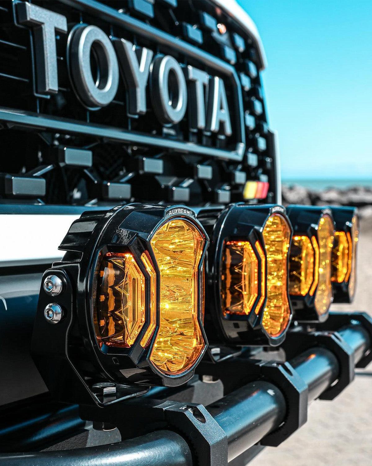 Serie V-ULTRA | Luces LED de 5 pulgadas y 172 W con tirador lateral ámbar/blanco con DRL ámbar