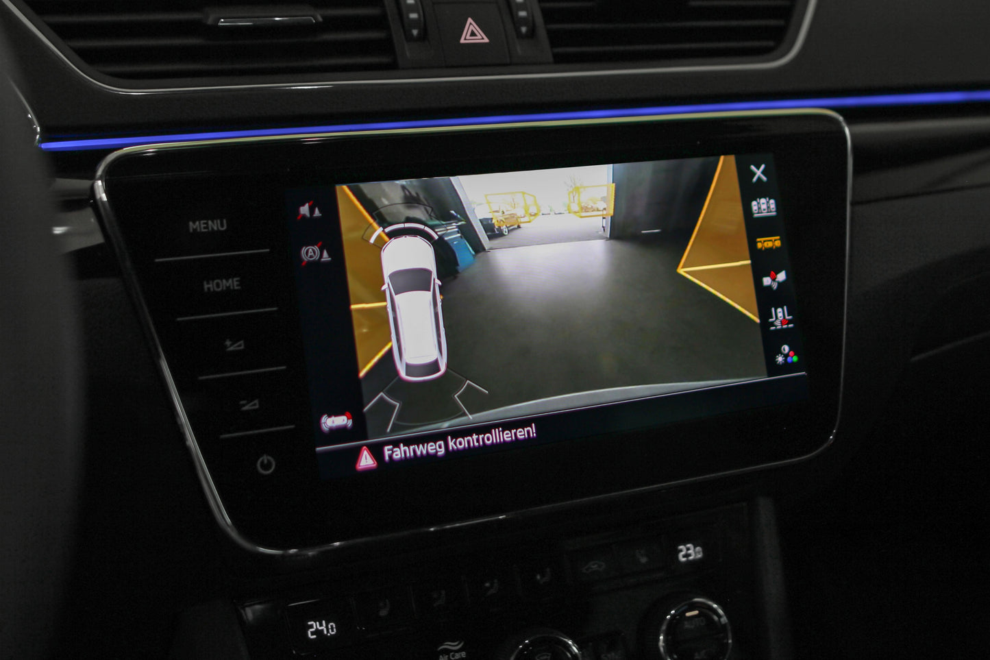 Rear View Camera - Retrofit for Skoda Superb 3V - SPEED LIGHT