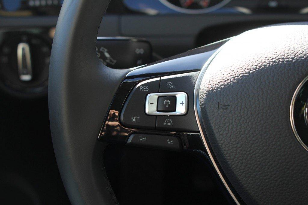 Automatic distance control (ACC) for VW T-Roc A11 - SPEED LIGHT