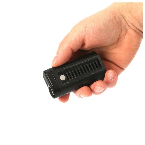 {Page Title} - {Image Description} - Speed-Light.fr